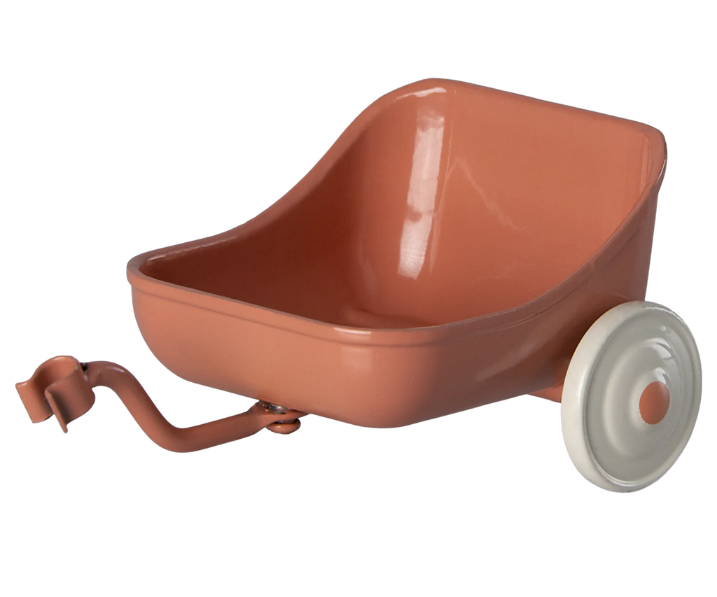 Miniature tricycle for mouse toy