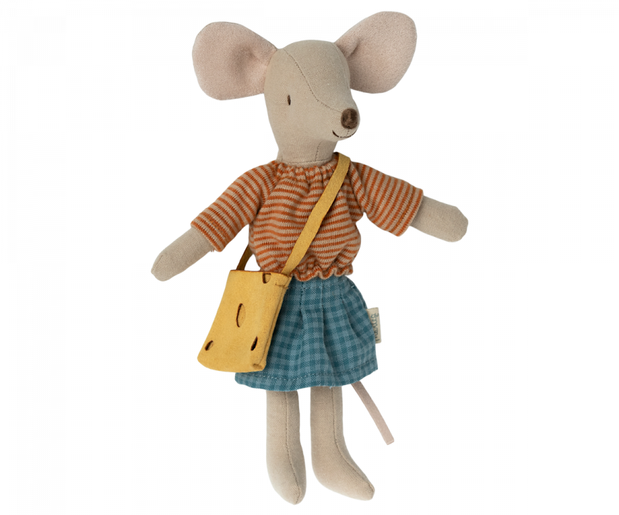 A Maileg Extra Clothing: Clothes For Mum Mouse is dressed in charming mouse clothes: a red and yellow striped shirt paired with a blue checkered skirt and a yellow shoulder bag. The mouse has large ears and a long tail, standing upright against a white background.