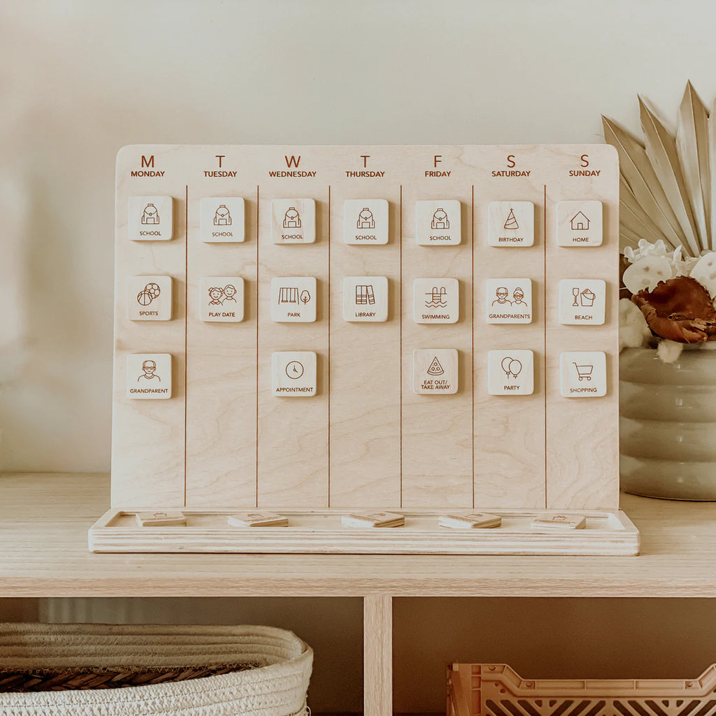 Wooden calendar 